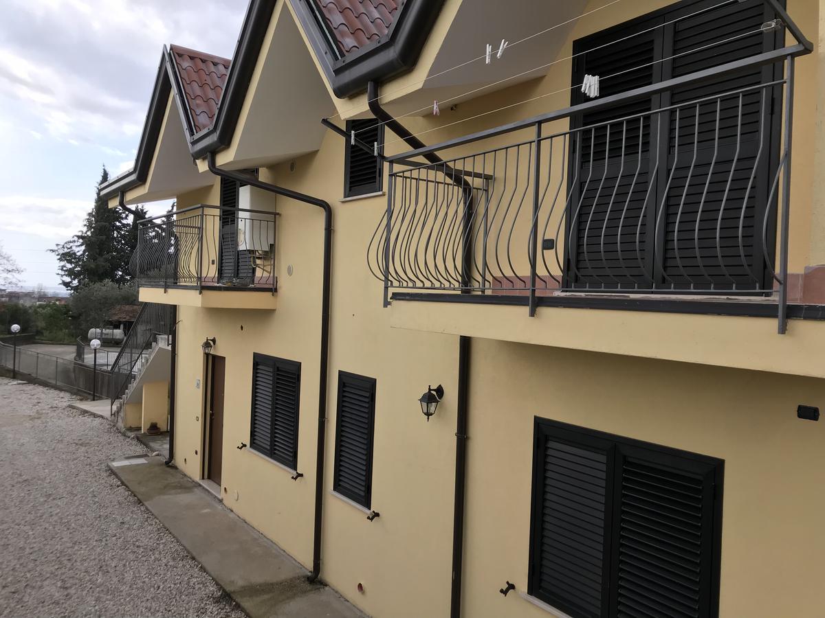 Le Gatte Acomodação com café da manhã Eboli Exterior foto