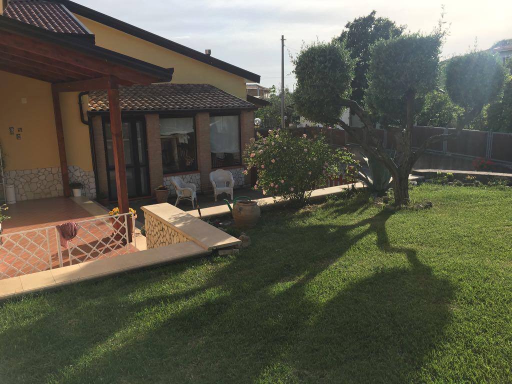 Le Gatte Acomodação com café da manhã Eboli Exterior foto